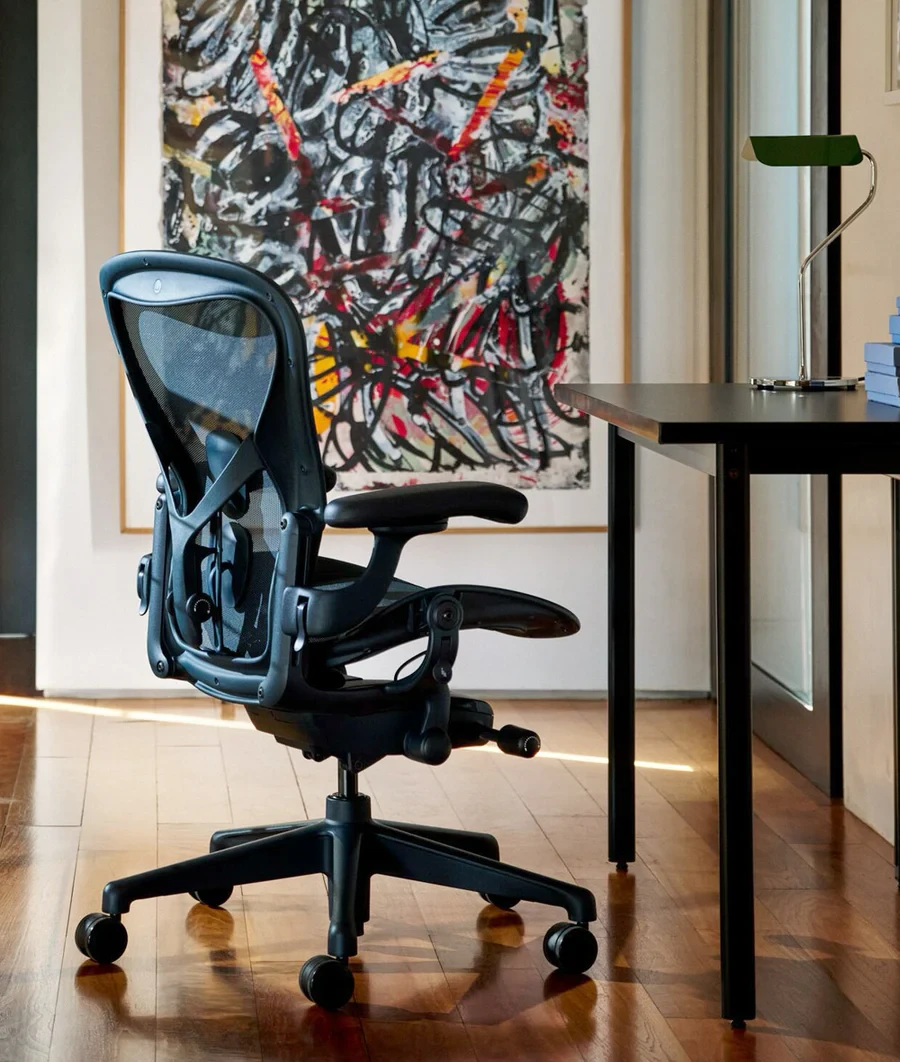 デスクチェア Herman Miller Aeron Chair Herman Miller Aeron Nightfall | Office Furniture Scene